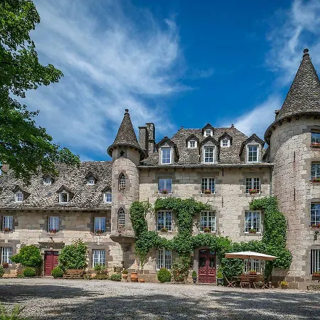 Chateau De Courbelimagne, Couette-café Raulhac
