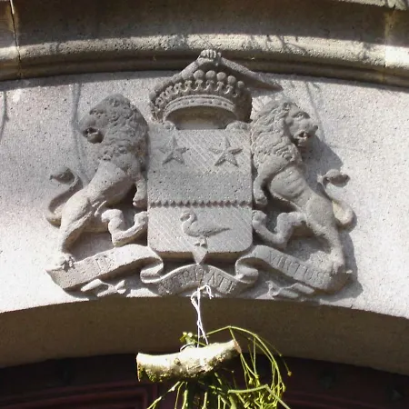 Chateau De Courbelimagne, * Raulhac